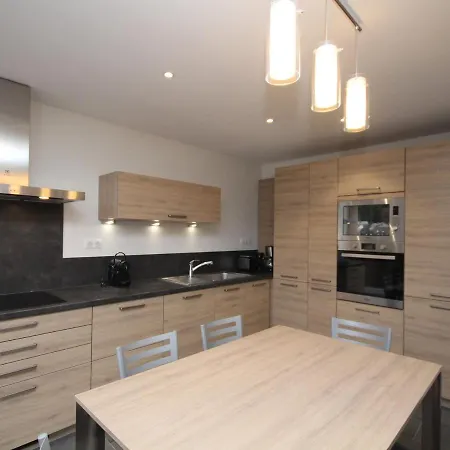 Splendide T3 Avec Terrasse Et Garage, 6 Pers. - Fr-1-608-24