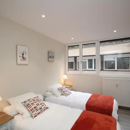 Splendide T3 Avec Terrasse Et Garage, 6 Pers. - Fr-1-608-24 *