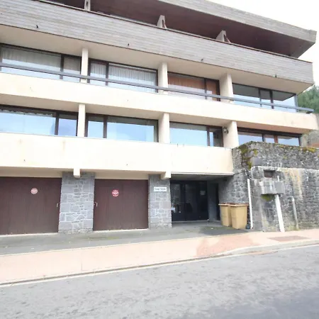 Splendide T3 Avec Terrasse Et Garage Au Mont-dore, Idealement Situe Proche Thermes - Fr-1-608-24 *